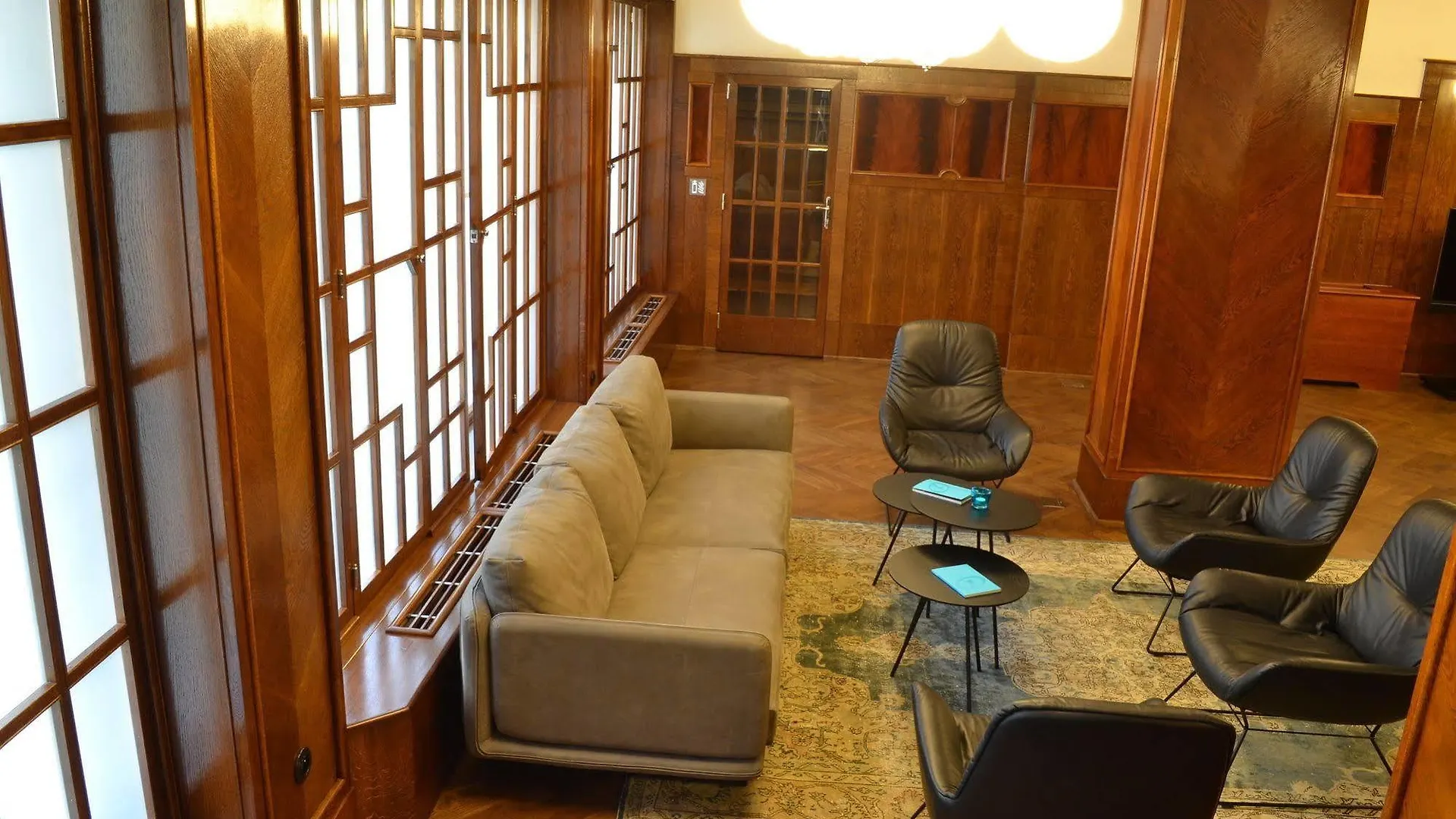 Hotel Motel One Prague-Florentinum