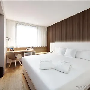 Otel Occidental, Prag