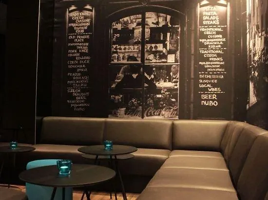 Hotel Motel One Prague-Florentinum
